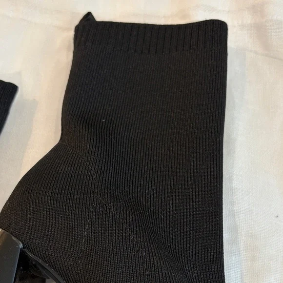 Zara Women's Black Heeled Boots- BRAND NEW - Picture 2 of 6